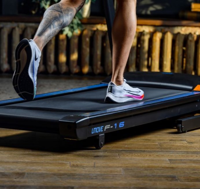 Беговая дорожка Umove F16