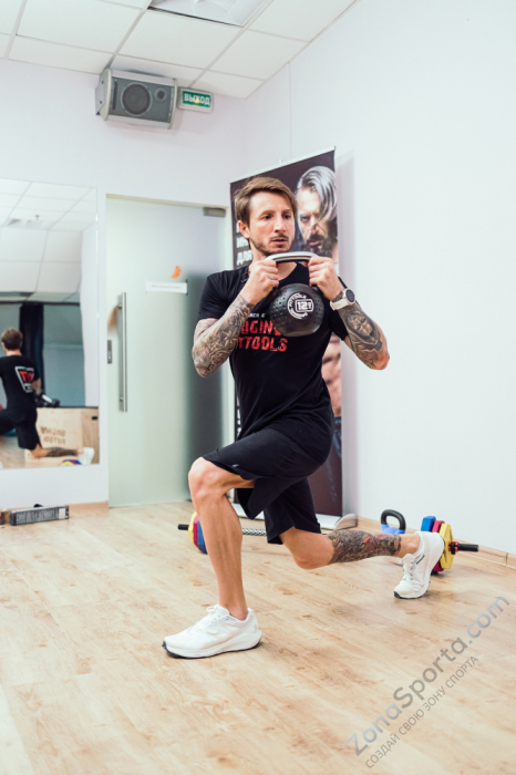 Гиря 20 кг с хромированной ручкой полиуретановая (CPU) Original FitTools