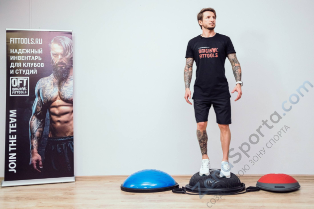 Полусфера гимнастическая надувная R3 с эспандерами и насосом Original FitTools FT-BSU-R3 Полусфера гимнастическая надувная R3 с эспандерами и насосом Original FitTools FT-BSU-R3