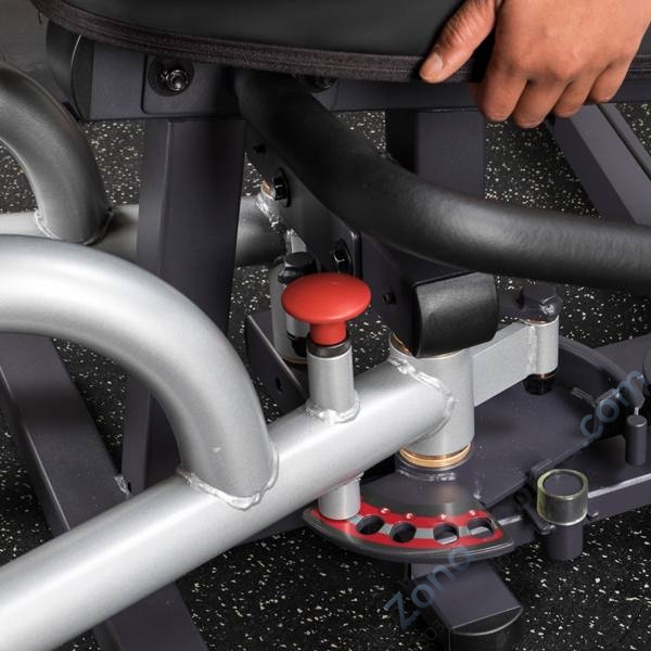 Приведение-отведение ног сидя Body Solid GIOT-STK